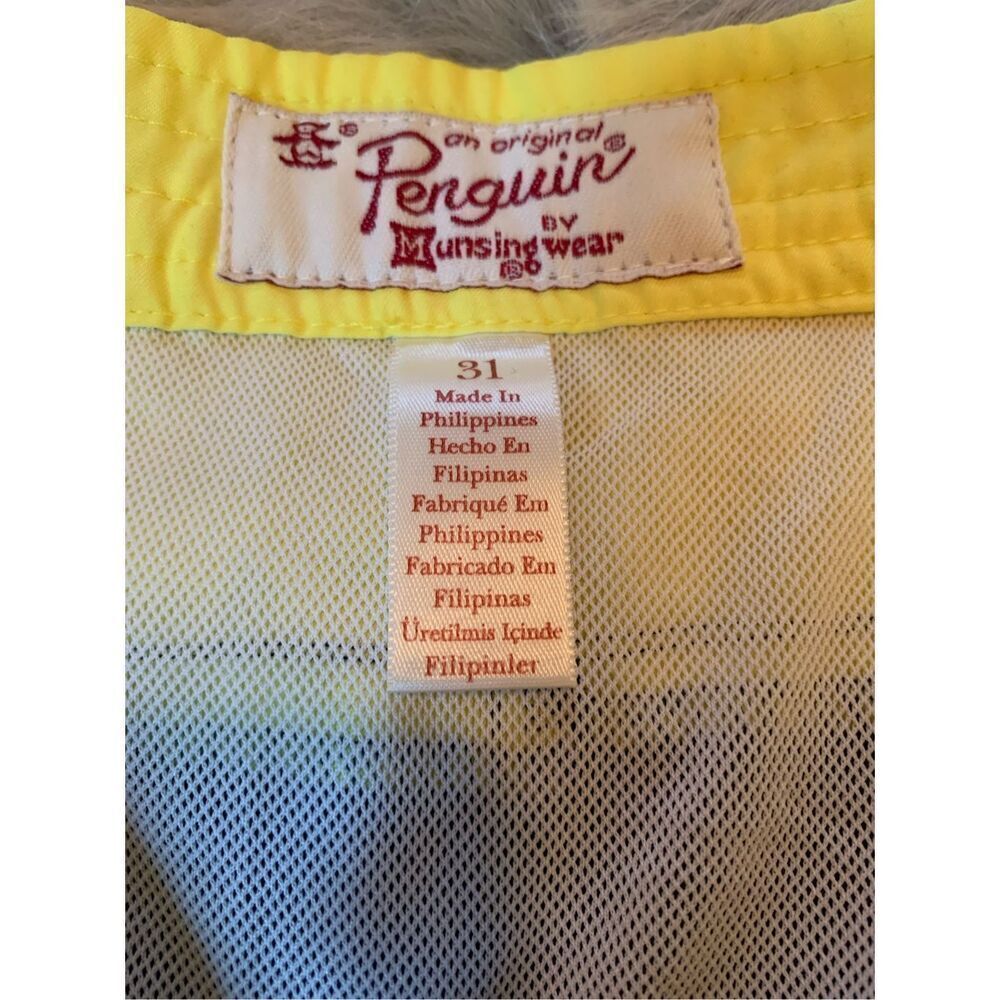 Men's Penguin swim trunks Size 31 - Picture 3 of 3